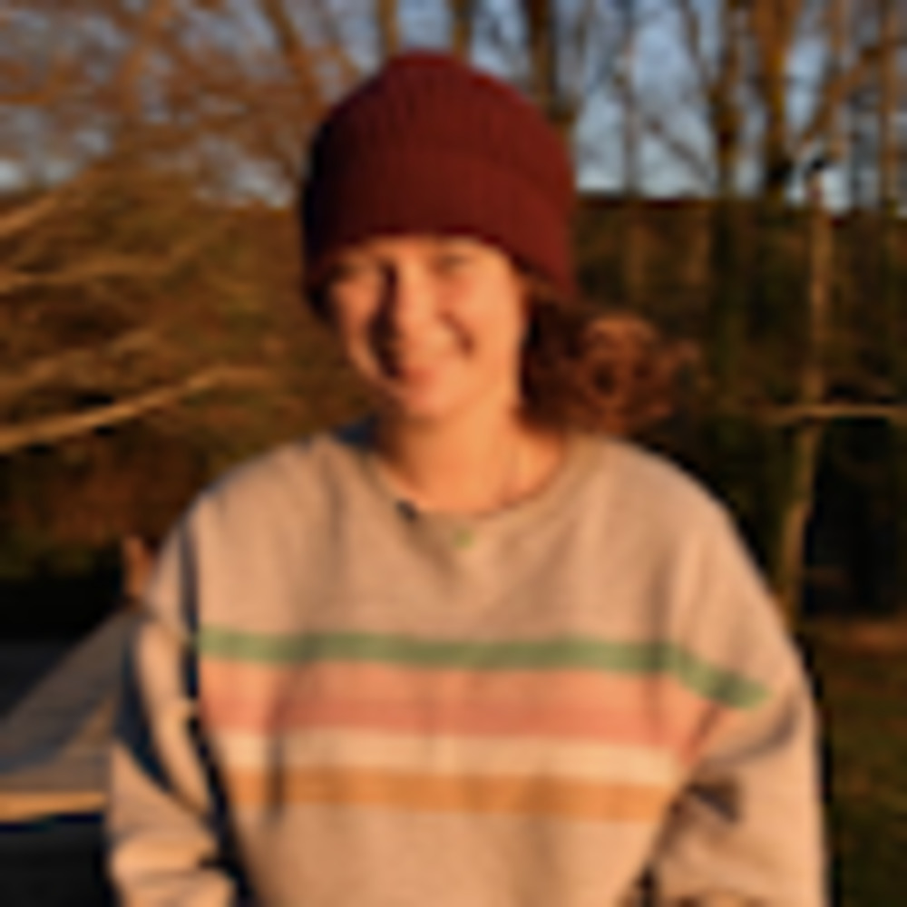Meet your Posher, Azalea
